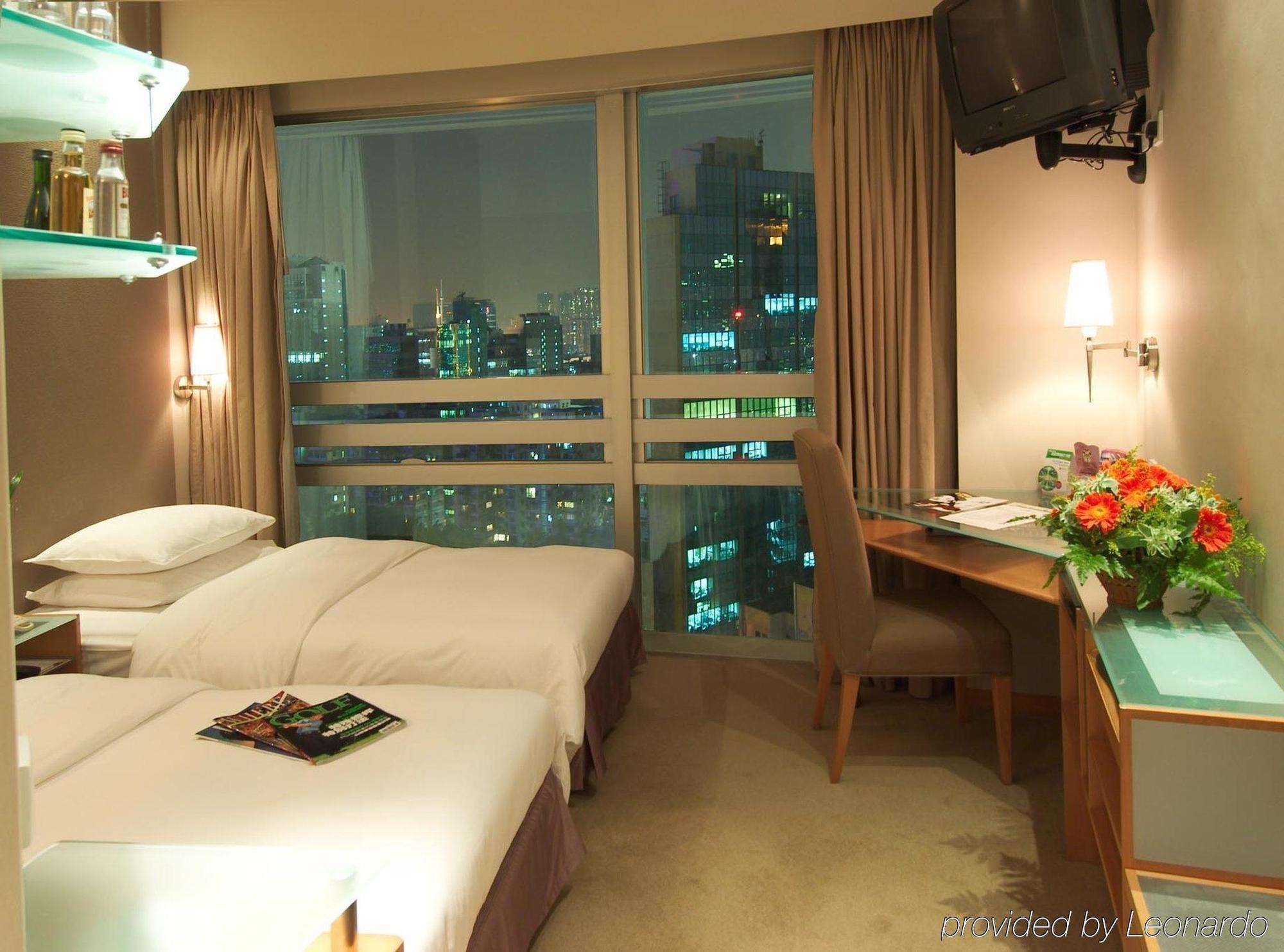 הונג קונג The Empire Hotel Kowloon - Tsim Sha Tsui חדר תמונה